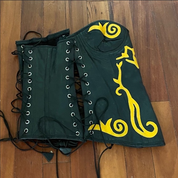 Steel boned leather corset xena warrior princess Cosplay Halloween costume - Picture 2 of 2